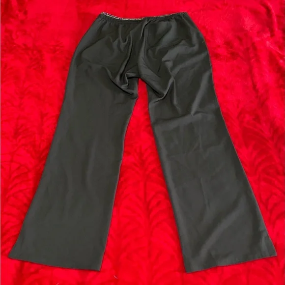 Medium Black HeartSoul Scrub pants Perfect Condition Like New & super Comfy Cute - Picture 8 of 8